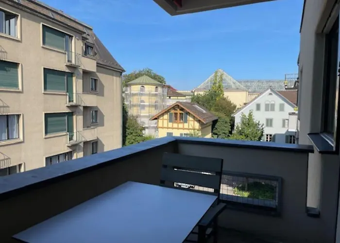 Bright And Practical - Art 16 * زيورخ