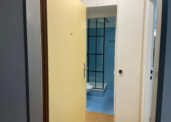 Bright And Practical - Art 16 דירה